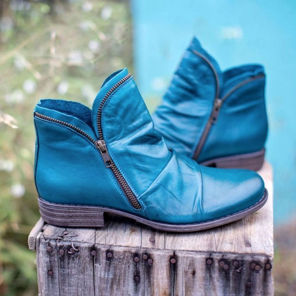 Holly | Women's Leather Ruched Side-Zip Low-Heel Ankle Boots