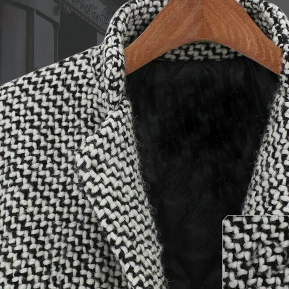 Women's Coat | Tailored Lapel Design